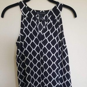 INC Black/White Diamond Print Sleeveless Blouse Sz 2 XS